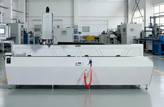 ดอกเอ็นมิลเลอร์ CNC 3+2 แกนสำหรับลูกล่ออะลูมิเนียมรูปทรงพิเศษ | เครื่องจักรผนังหน้าต่างและม่าน