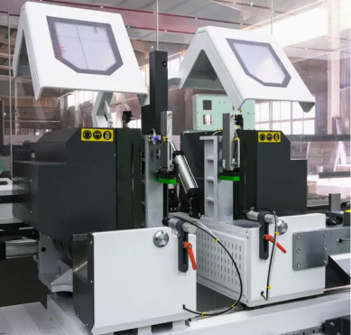 เลื่อยตัดความแม่นยำสูง CNC สองหัวสำหรับ 45° และ 90°