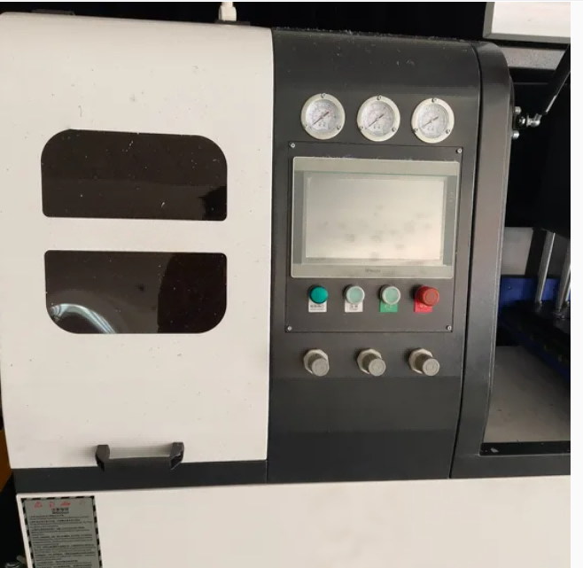 เลื่อยวงเดือน CNC ที่มีความแม่นยำสำหรับโปรไฟล์อลูมิเนียมอุตสาหกรรม